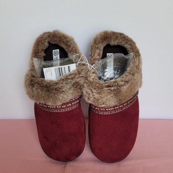 ISOTONER SmartZone Gel Comfort Women’s Slippers- Chili Pepper color ⭐ - Picture 1 of 11